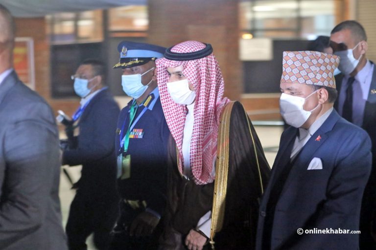 साउदी अरबका राजकुमारले आज उच्चस्तरीय भेटवार्ता गर्दै