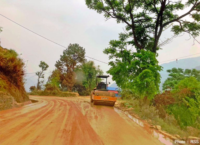 बागलुङका आठ ठूला सडक स्तरोन्नति हुँदै