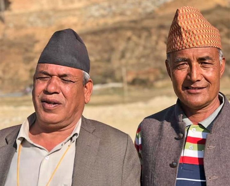 दैलेखमा एमालेको नेतृत्व चुन्न पुनः मतदान शुरु