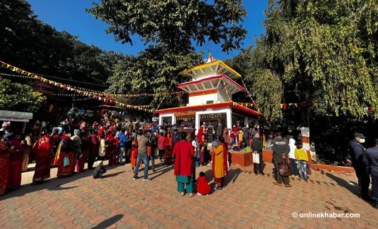 शिवरात्रिमा दाङको पाण्डवेश्वर महादेव धाममा घुइँचो