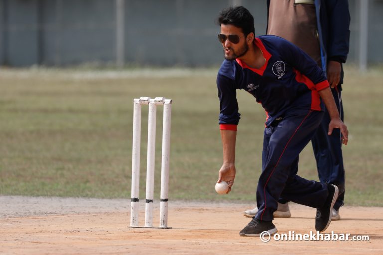 नेत्रहीन क्रिकेटरको खेल कौशल (फोटो फिचर)