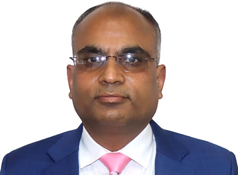 ‘भत्ता बढाइदिए भोट बढ्छ भन्ने होडबाजी छ’