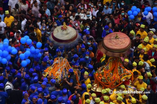 पाहाँ च:ह्रे जात्रामा रम्यो असन (फोटो फिचर)