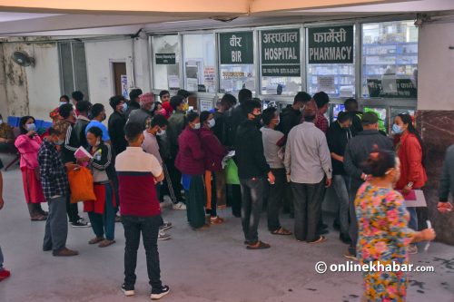 सरकारलाई स्वास्थ्य बीमा धान्नै मुस्किल