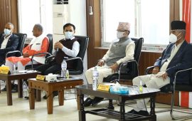 कांग्रेस बाहिर ढुक्क, भित्र अशान्त