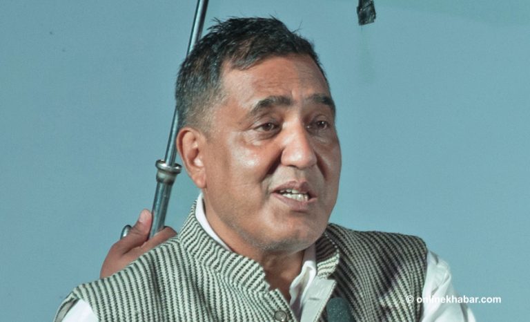 प्रश्न नगर्ने समाज कुरूप बन्दै जान्छ