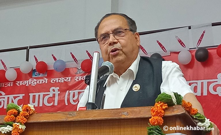 नेपालमा दुई पार्टी पद्धतिको सम्भावना छैन : झलनाथ खनाल