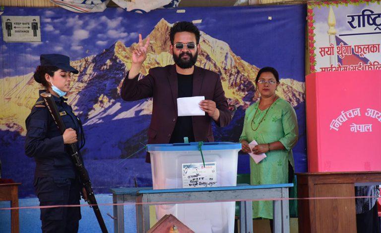 अरुले हार्ने भन्ने होइन, मैले जित्नेमा ढुक्क छु : बालेन शाह