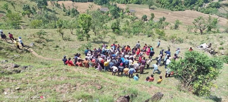 एमालेको विजय जुलुसमा प्रयोग भएको गाडी दुर्घटना, ३ जनाको मृत्यु