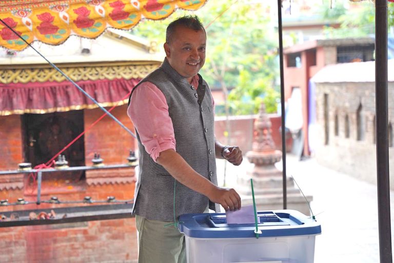 कांग्रेस सजिलोसँग पहिलो पार्टी बन्छ : गगन थापा