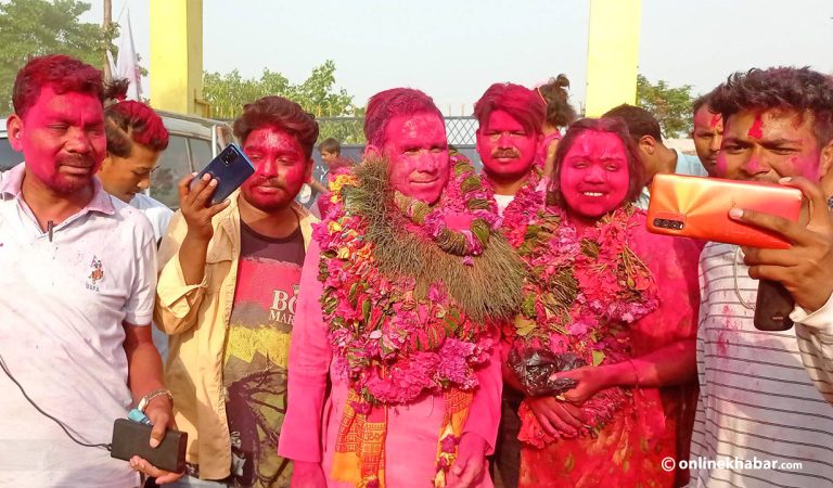 राज्यसँग टीकापुरको असन्तुष्टि अनुमोदन