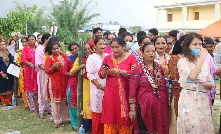 मकवानपुरमा ६० प्रतिशत मतदान