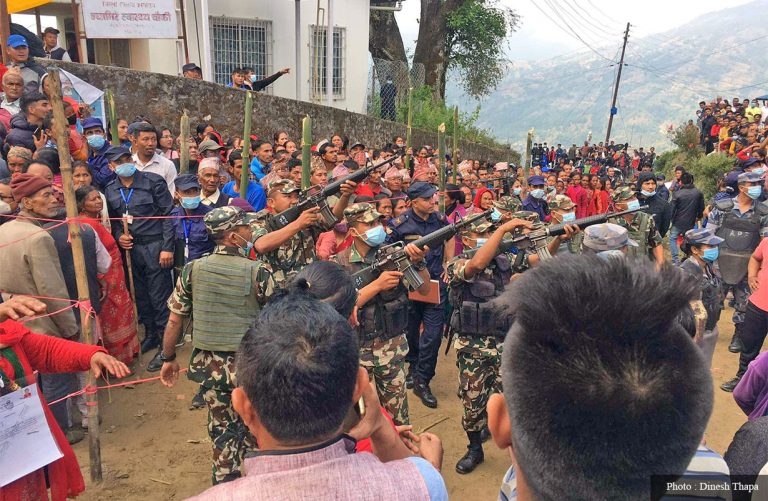 सिन्धुपाल्चोकको ज्यामिरेमा तनाव, सेनाले स्थिति नियन्त्रणमा लियो