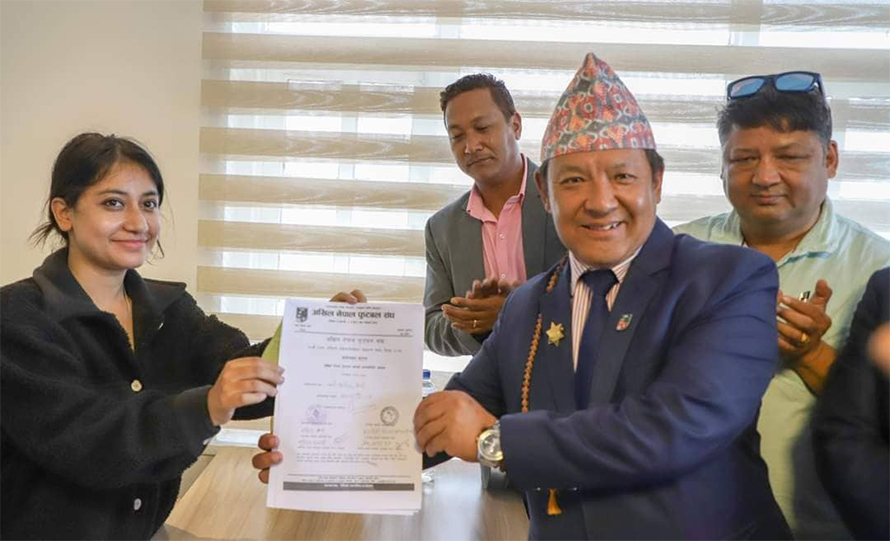 एन्फा अध्यक्षमा शेर्पाले दिए उम्मेदवारी