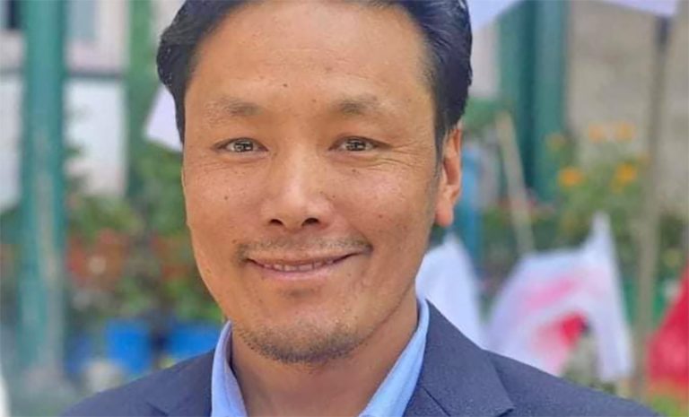 सोलुखुम्बुको खुम्बु पासाङल्हामुमा एमालेका शेर्पा निर्वाचित