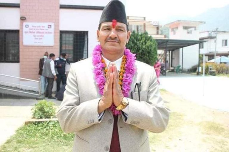 रेसुङ्गा–१ को अध्यक्षमा एमालेका पन्थी निर्वाचित
