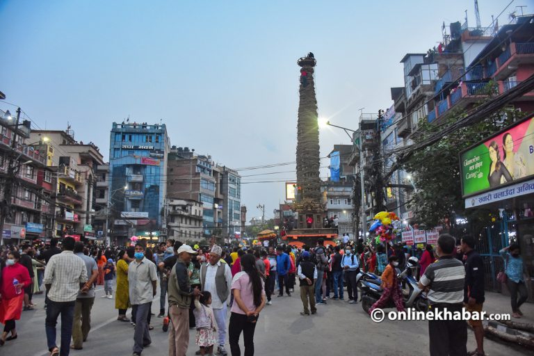 जावलाखेल-पुल्चोक खण्डमा चल्ने सवारी साधनलाई डाइभर्सन