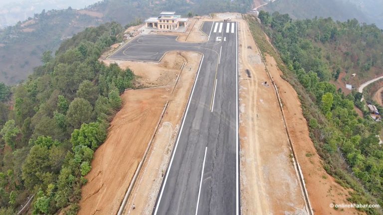 यस्तो बन्यो गुल्मीको रेसुङ्गा विमानस्थल