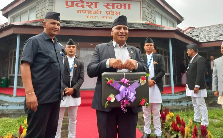 गण्डकीमा अर्थमन्त्रीले हटाएको निर्वाचन क्षेत्र कार्यक्रम फेरि बजेटमा समेटिने