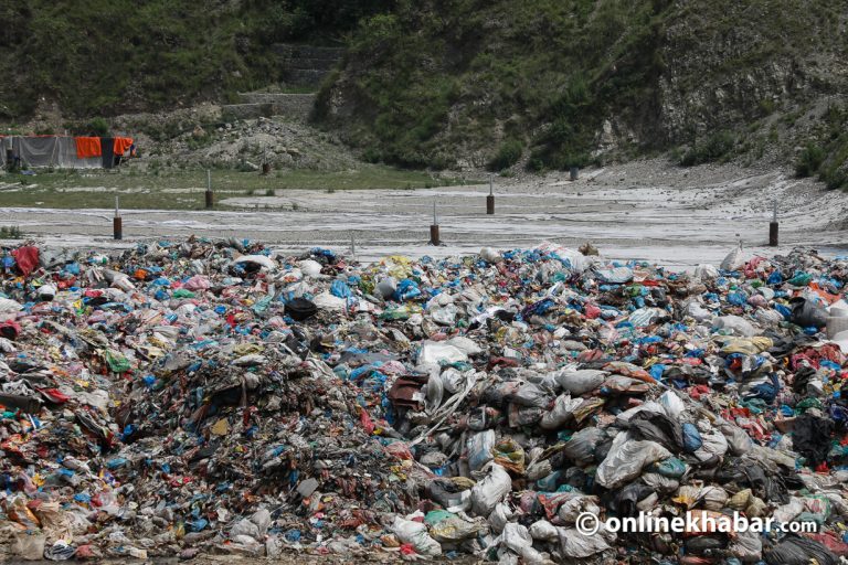 संसदमा ८ वर्षअघि छलफल भएको थियो फोहोरलाई मोहोर बनाउने प्रस्ताव