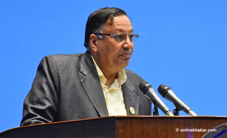 विद्यालय कर्मचारीहरुको माग तत्काल सम्बोधन गर्न देवेन्द्र पौडेलको माग