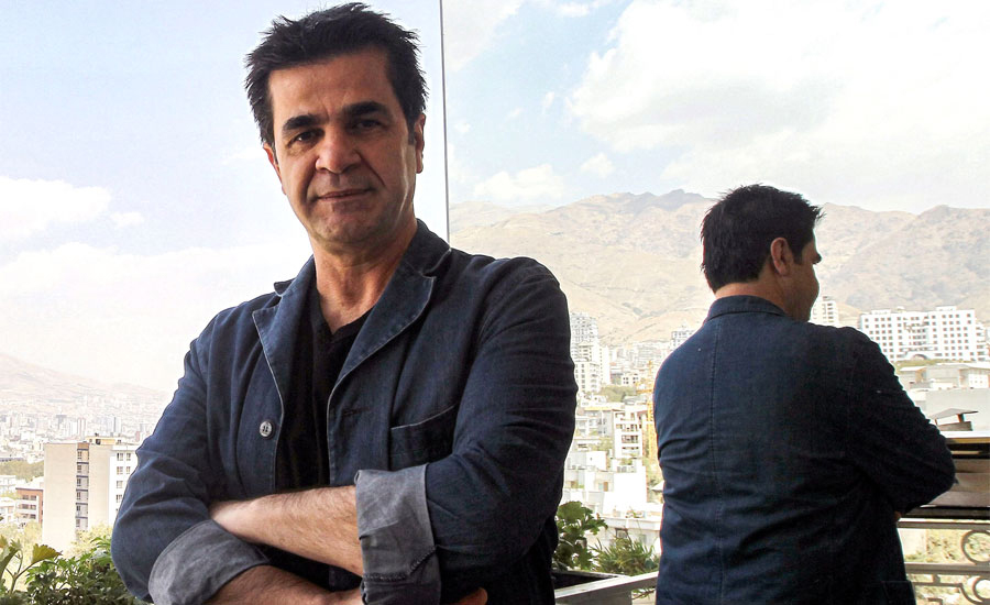 ६ वर्षको बाँकी कैद भुक्तानीका लागि इरानी फिल्म निर्देशक कारागार चलान