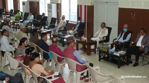 ‘राहुलको बिस्कुट’ नबनोस् कांग्रेसको समीक्षा बैठक