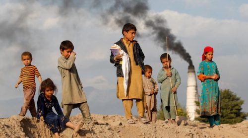 अफगान बालबालिकालाई मानवीय सहायताको आवश्यकता