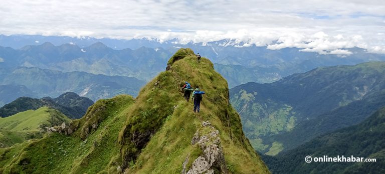 बडिमालिका जाँदा बेहोस भएका सतर्कता केन्द्रका लेखा अधिकृतको मृत्यु