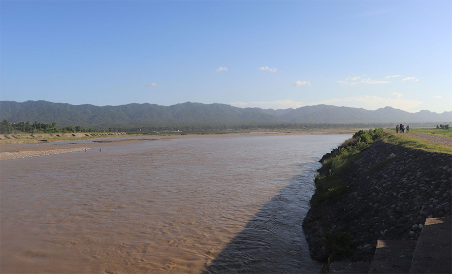 राप्ती तटका बासिन्दा डुंगाकै भरमा