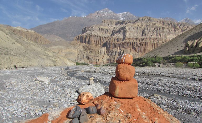 हराउँदैछ नुनसँग जोडिएको हिमाली कथा