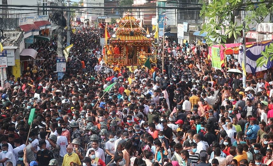 विराटनगरको रथयात्रामा हजारौं सहभागी