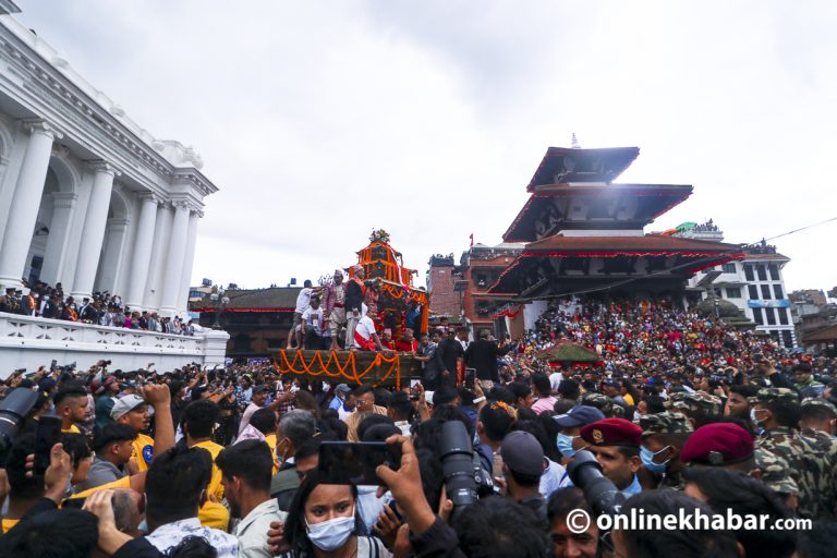 बसन्तपुरमा इन्द्रजात्रा उत्सव (फोटो फिचर)