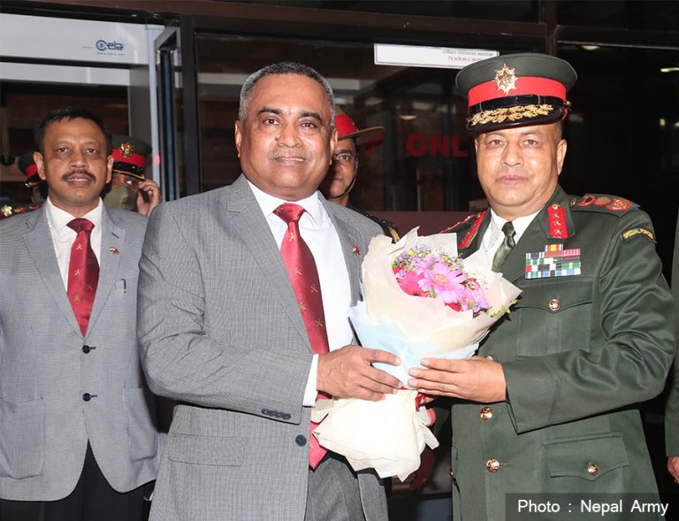 भारतीय सेना प्रमुखले आज नेपाली सेनाको मानार्थ महारथीको दर्जा पाउने