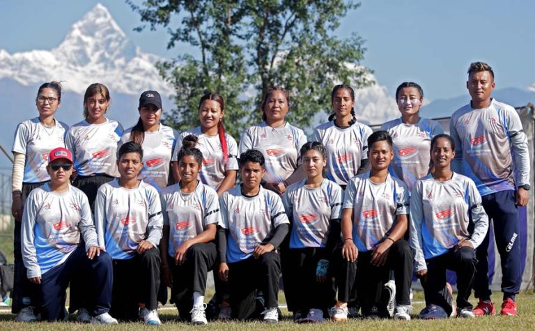लुम्बिनीलाई हराउँदै एपीएफ महिला क्रिकेटको फाइनलमा, नेरी र ज्योतिको उत्कृष्ट प्रदर्शन