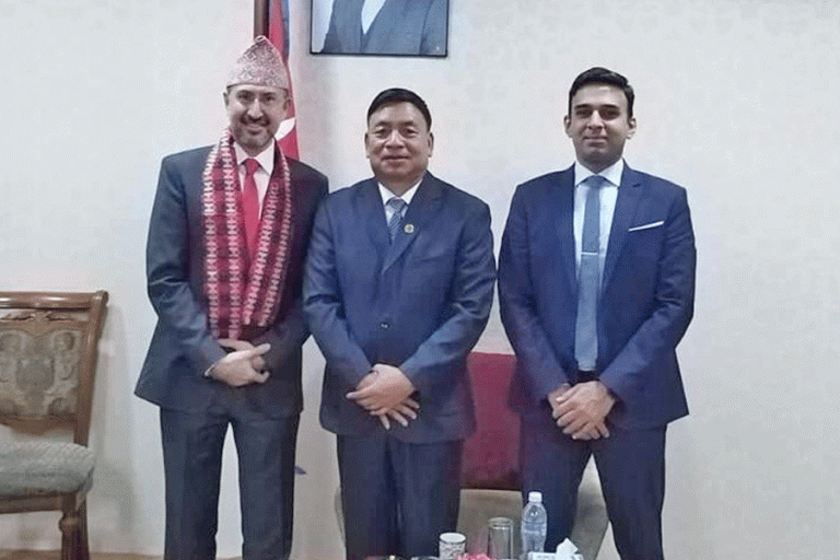 उपराष्ट्रपतिसँग पाकिस्तानी राजदूतको विदाइ भेट
