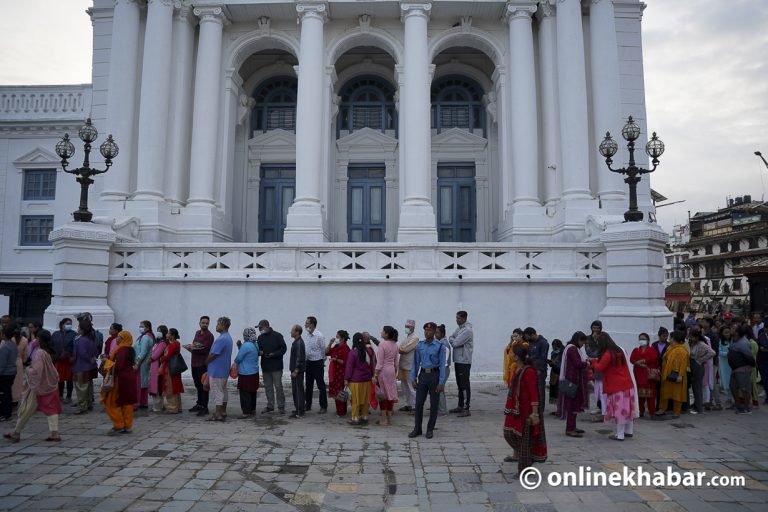 हनुमानढोका परिसरमा सवारीसाधन निषेध