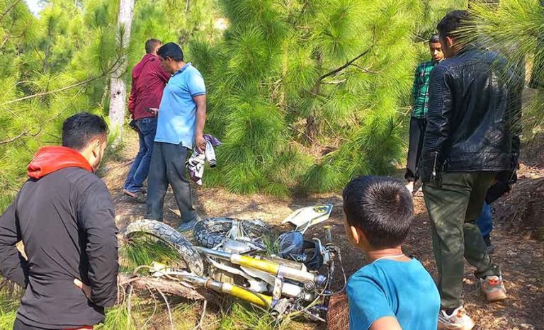 अर्घाखाँचीमा मोटरसाइकल दुर्घटना हुँदा २ जनाको मृत्यु