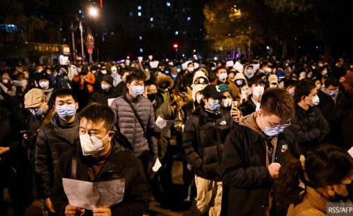 चीनमा सरकार विरोधी प्रदर्शन चर्किँदै, केही पक्राउ