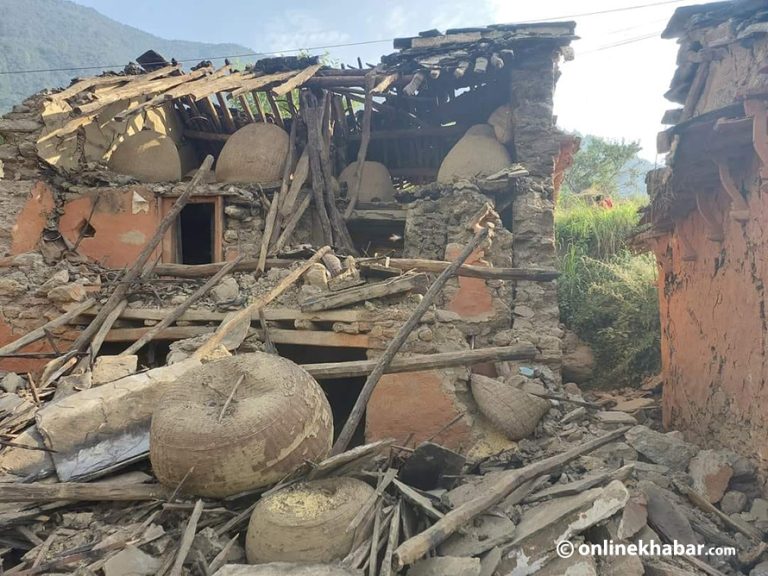 भूकम्पको पीडा : आमाको मुख हेर्नै नपाई बिदा भए प्रेम