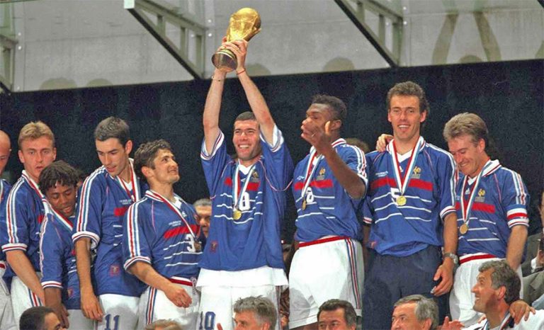 विश्वकप १९९८ : जिदानको प्रेरणामा फ्रान्सलाई पहिलो उपाधि