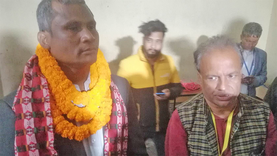 Jayaprakash of UML was elected to the state meeting from Morang, Gururaj Ghimire of Congress was defeated