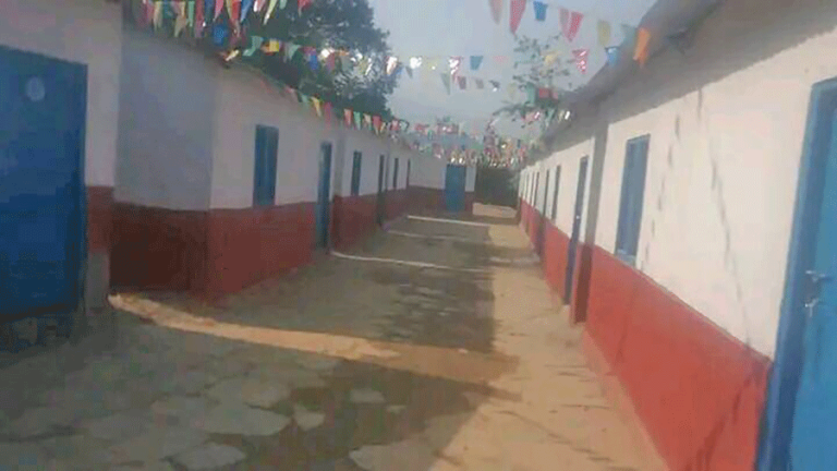 नमूना माझी बस्तीका घर प्रयोगविहीन   