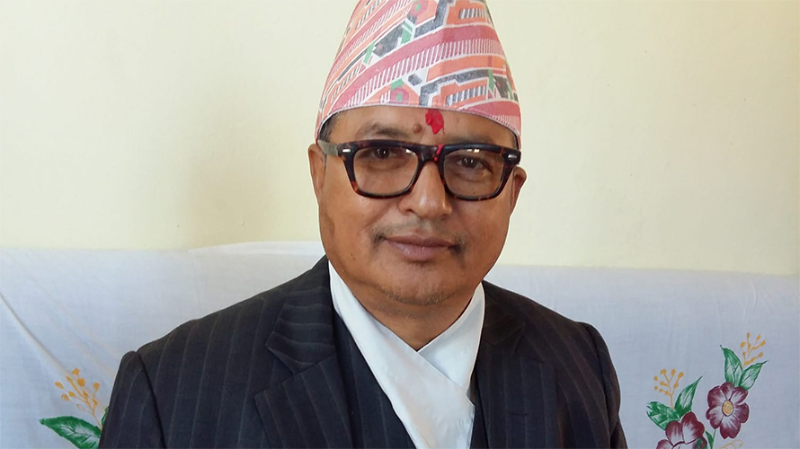 Khatri of Congress was elected to the state meeting from Dailekh