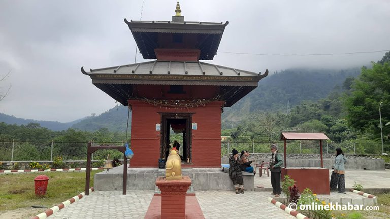 राम शाह घाट संरक्षणमा जुटे स्थानीय