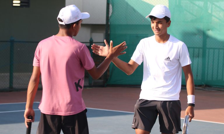 वीर गणेशमान सिंह राष्ट्रिय टेनिसः प्रदीप र प्रणवको जोडी फाइनलमा