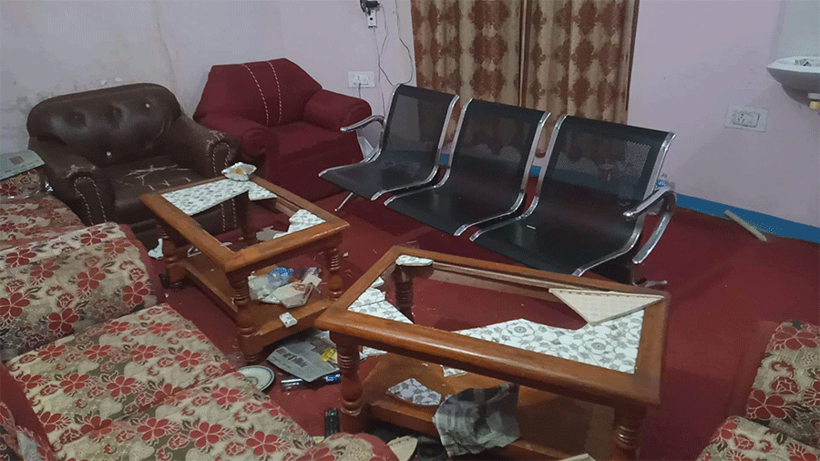 In Kailali, the ward president vandalized the residence of the chief administrative officer