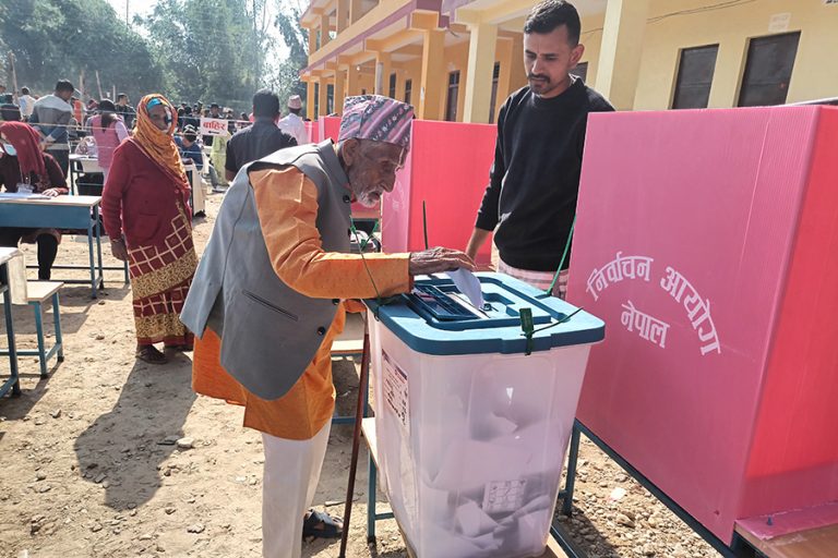 मकवानपुरमा ५२ प्रतिशत मत खस्यो