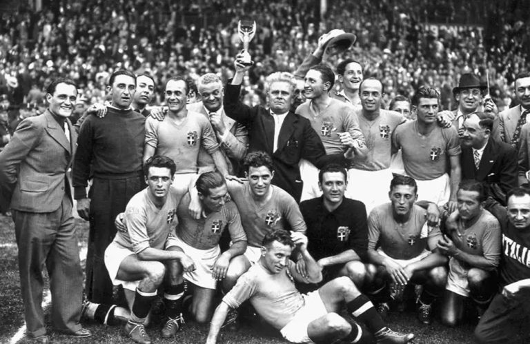 फिफा विश्वकप १९३८: दोस्रो विश्वयुद्धअघि इटलीको उपाधि रक्षा