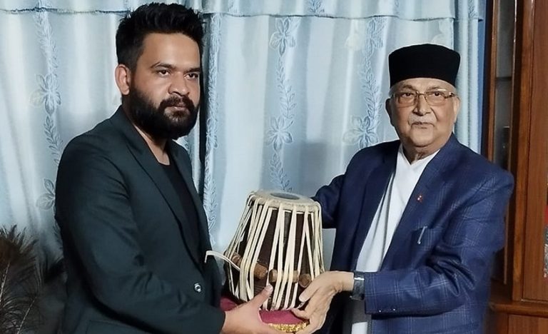 ओलीलाई ५ वर्षअघिको फैसला सम्झाउँदै बालेनले भने – त्यतिबेला किन मौन बसेको ?
